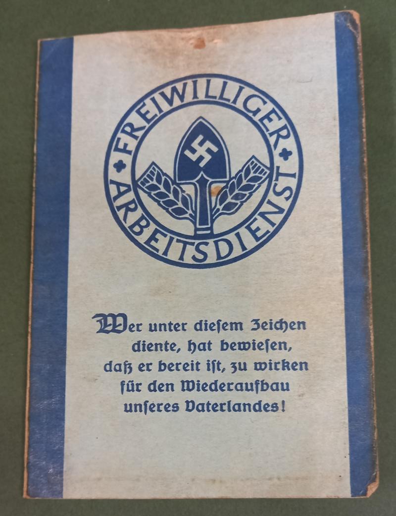 WW2 Germ,an Freiwilliger Arbeitsdienstpass 1935