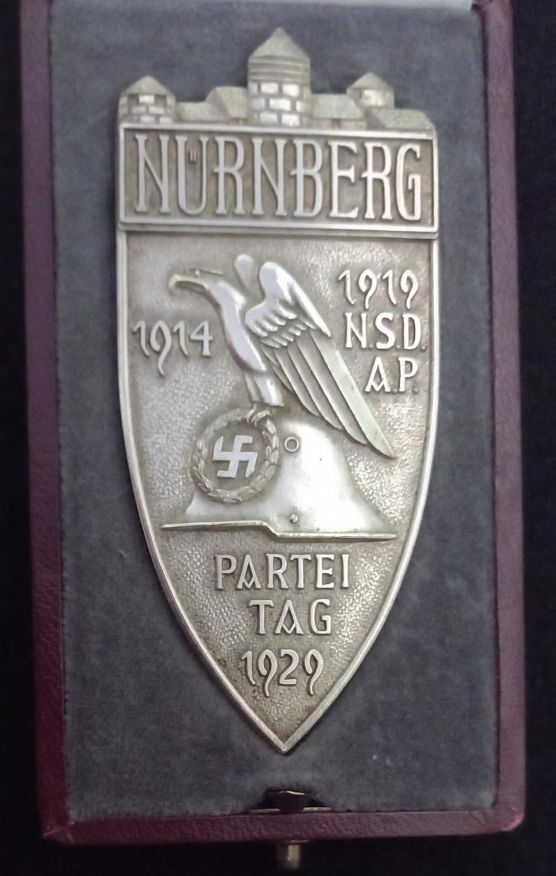 GERMAN NAZI 1929 NUREMBERG PARTY HONOUR DAY BADGE 1929