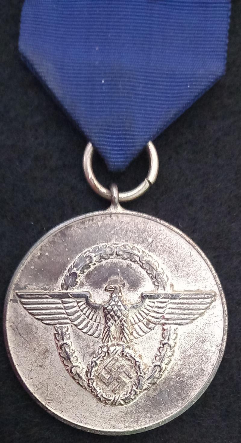 WW2 NAZI GERMAN POLICE SERVICE MEDAL