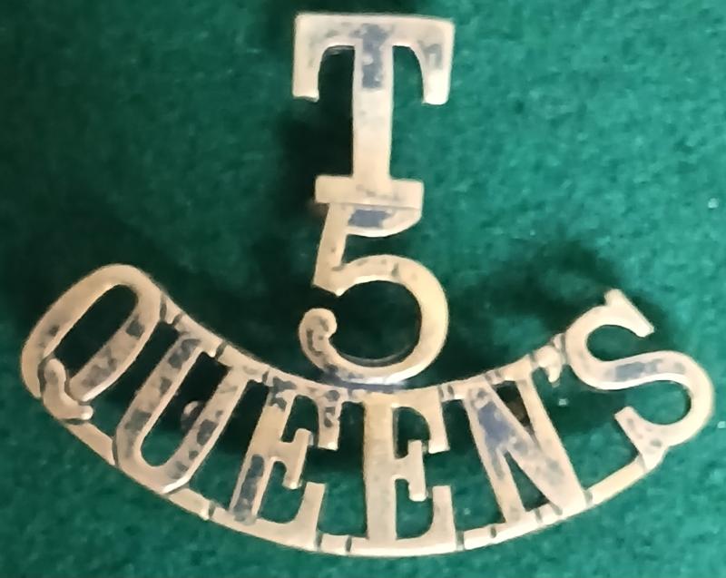 THE QUEENS (ROYAL WEST SURREY) REGIMENT