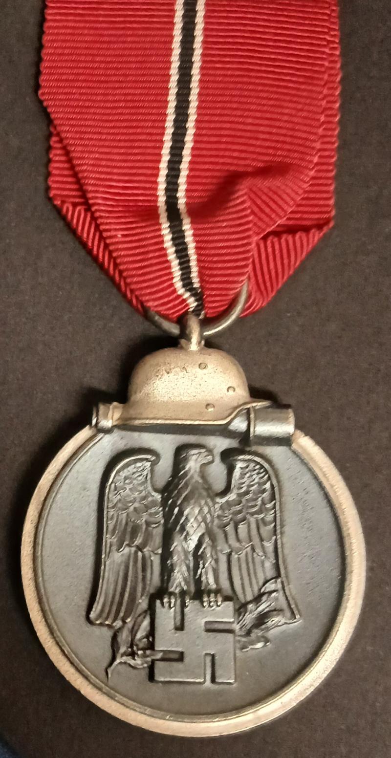 GERMAN WWII WINTER BATTLE IN THE EAST MEDAL .