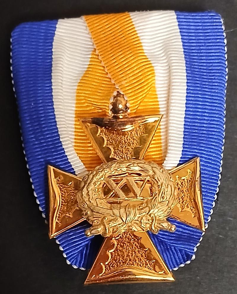 Netherlands: Officer's Decoration (Cross)