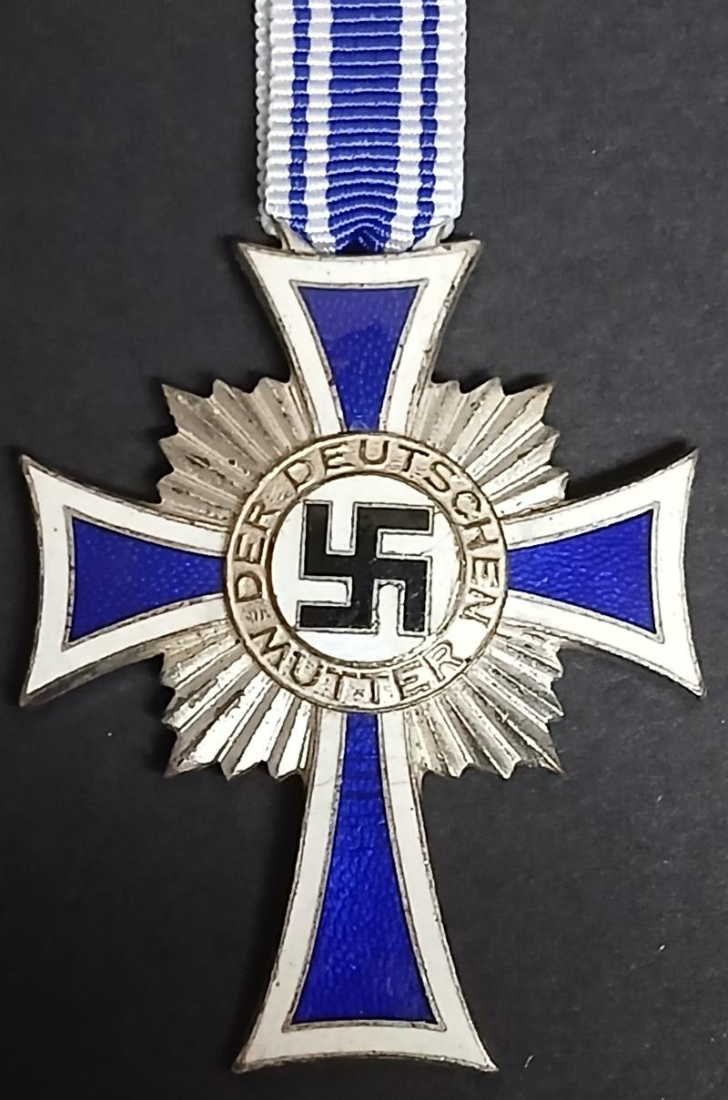 NAZI: CROSS OF HONOUR OF THE GERMAN MOTHER
